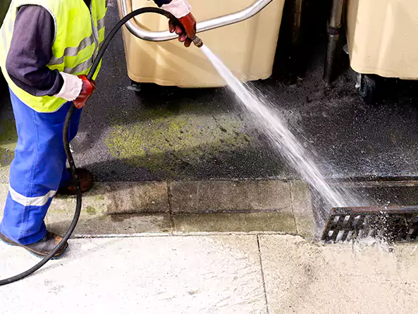 Why Choose Farmingville Plumbing for Hydro Jetting in Farmingville, NY?