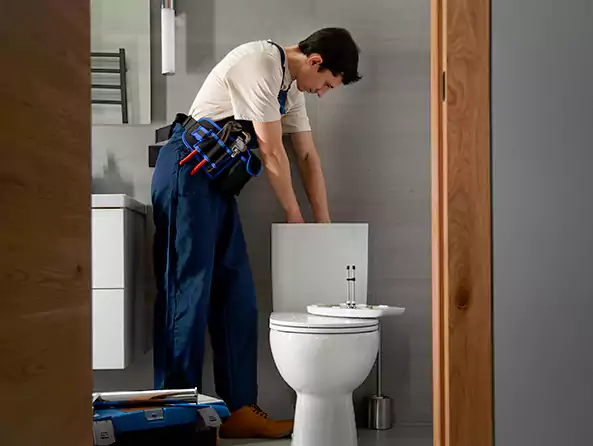 Why Choose Farmingville Plumbing for Toilet Replacement in Farmingville, NY?